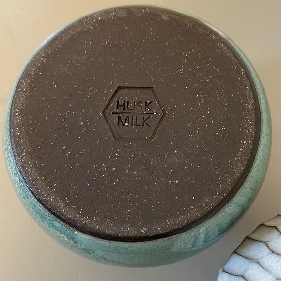 Pottery vases artisan Husk Milk white and celadon green handmade small - Picture 6 of 11